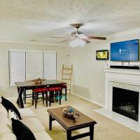 Theater,PoolTable, TV's All Room, hotel in College Park