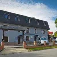 Reštaurácia Penzión na mlyne, Hotel in Stará Turá