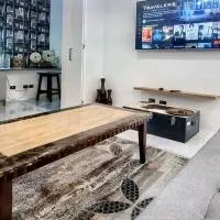 Beautiful New home in Throsby with 5 Bedrooms, hotel v destinácii Harrison
