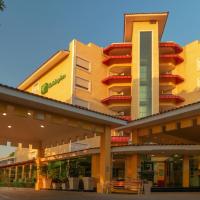 Holiday Inn Cuernavaca, an IHG Hotel, отель в городе Куэрнавака, в районе Acapantzingo