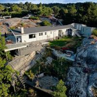 Idyllic Cabin in Lillesand fantastic ocean view