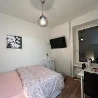 Comfortable Fully Furnished Studio Apartment in Zurich @ S-2