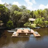 Dolphin Lodge, hotel a Careiro