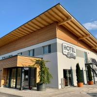 Hotel am Sonnenlandpark，Lichtenau的飯店