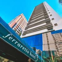 Ferraretto Guarujá Hotel & Spa，瓜魯雅Pitangueiras的飯店