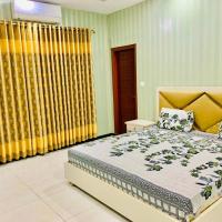 The Crown, hotel near Islamabad International Airport - ISB, Islamabad