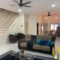ZillQayyim Homestay, hotell sihtkohas Seri Iskandar