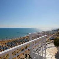Termini Beach Hotel & Suites, hotel v destinácii Lido di Jesolo
