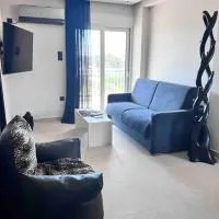 Lagonisi 2 bedroom luxury Apartment by the sea!, hotel a Lagonissi