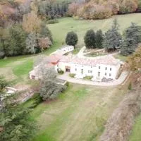 la bastide cardan, hótel í Saint-Sulpice-de-Pommiers