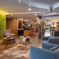 Sport Village Hotel & Spa, מלון בקסטל די סנגרו