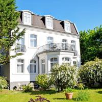 Villa im Ostseebad Baabe, hotel en Baabe