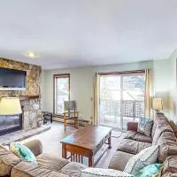 All Season Mountain Retreat, hotel a Dover