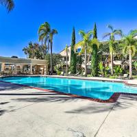 Cozy La Jolla and UTC Studio with Community Pool!