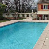 Amazing Home In St-quentin-la-poterie With Outdoor Swimming Pool, 3 Bedrooms And Wifi