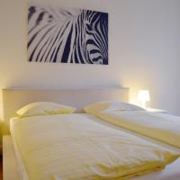 Rent a Home Landskronstrasse - Self Check-In, hotel a Basilea, St. Johann