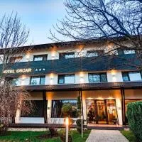 Hotel Oscar, viešbutis mieste Kimpina