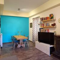 Modern and Cosy Apartment, hotel in Nea Erythrea, Athens