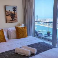 Exquisite, luxe 1BD Apartment, Unparalleled Sea Views, Prime Dubai Marina Location & Full Kitchen by "La Buena Vida Holiday Homes