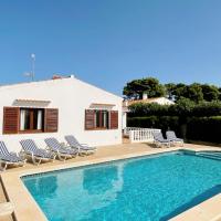 Villa JOJO & CLEO, hotel i Port d'Addaia