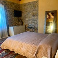 Room in BB - Sottotono Agriturismo with swimming pool on Florence surrounded by greenery