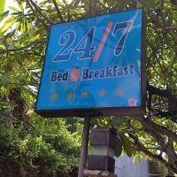 24/7 Bed & Breakfast, хотел в района на Taman Griya, Джимбаран