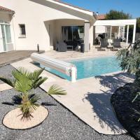 Chambre d'hôte dans une propriété avec piscine