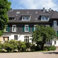 2T Hotel Artgenossen, hotel en Lindlar