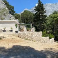 Holiday Home Nugal Makarska 2+2, hotel v destin&aacute;cii Makarska