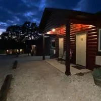 The Woods Lodging: Kingston şehrinde bir otel