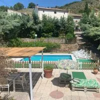 Casa Rural Serafïn, Pet Friendly, hotel v destinaci Renera