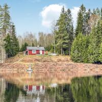 Lovely Home In Rda With House Sea View, hotel a prop de Aeroport de Hagfors - HFS, a Råda