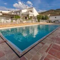 Vivienda Rural Las Bartolas, Hotel in Jaén