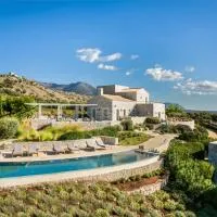 Ariá Estate Suites & Spa