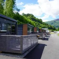 Koie Smart, hotel i Stranda