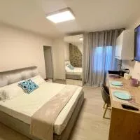 CANALE SUITE - Resort Panoramico - Free Parking - Stunning View, хотел в Синалунга