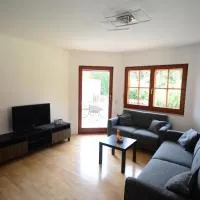 Apartment 12 - Geräumige Ferienwohnung im Tullnerfeld โรงแรมในRanzelsdorf