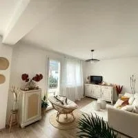 Superbe appartement avec salle de jeux, hotel u gradu Vaux-lès-Saint-Claude