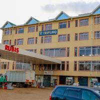 TRIPLINQ HOTEL & RESORT Meru, отель в городе Nkubu