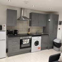 Modern 1 Bedroom Holiday Apartment in Southminster