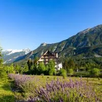 Hotel Mangart, hotel i Bovec