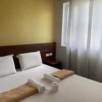 Travelers Inn Matina, hotel em Davao