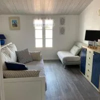 Appartement à l’étage indépendant, хотел в Арс-ан-Ре