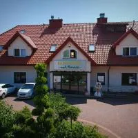 GOŚCINIEC NAD NARWIĄ - Airport Modlin, hotel u gradu 'Kikoły'
