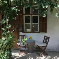 Feked Farmstay, viešbutis mieste Feked