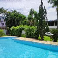Casa com piscina em Aldeia Velha, hotel a Quartéis