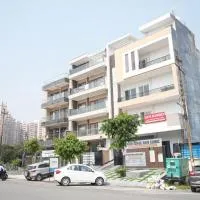 Gupta Residency Near Ajnara Heritage, hotel em Noida