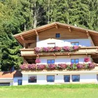 Apartment Sonnigs Platzl by Interhome, hotel en Stumm