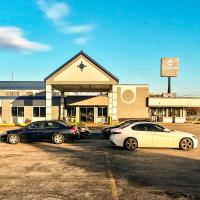 Clarion Inn & Suites、Norton ShoresにあるMuskegon County - MKGの周辺ホテル