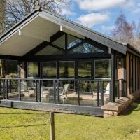 Cameron House Lodges